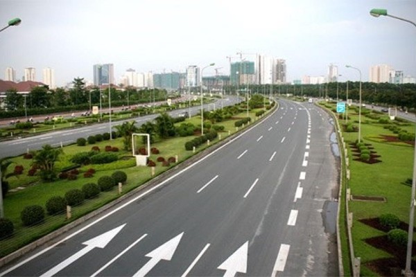 thi-cong-son-giao-thong