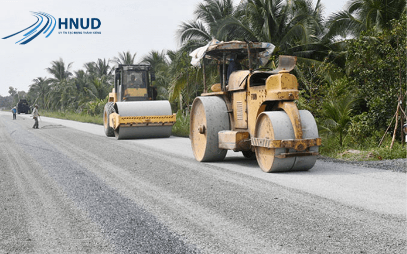 thi cong duong giao thong nong thon min