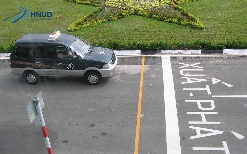 SƠN GIAO THÔNG SÂN TẬP LÁI XE NHƯ THẾ NÀO? 4 san-tap-lai-xe