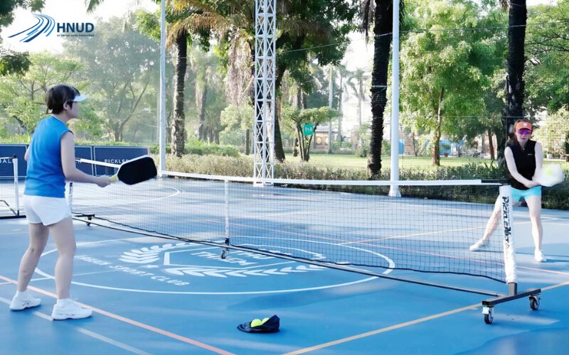 BÊ TÔNG NHỰA ASPHALT VÀ TRẢI NGHIỆM CHƠI PICKLEBALL 11 Bai 24 3 3 batcheditor fotor